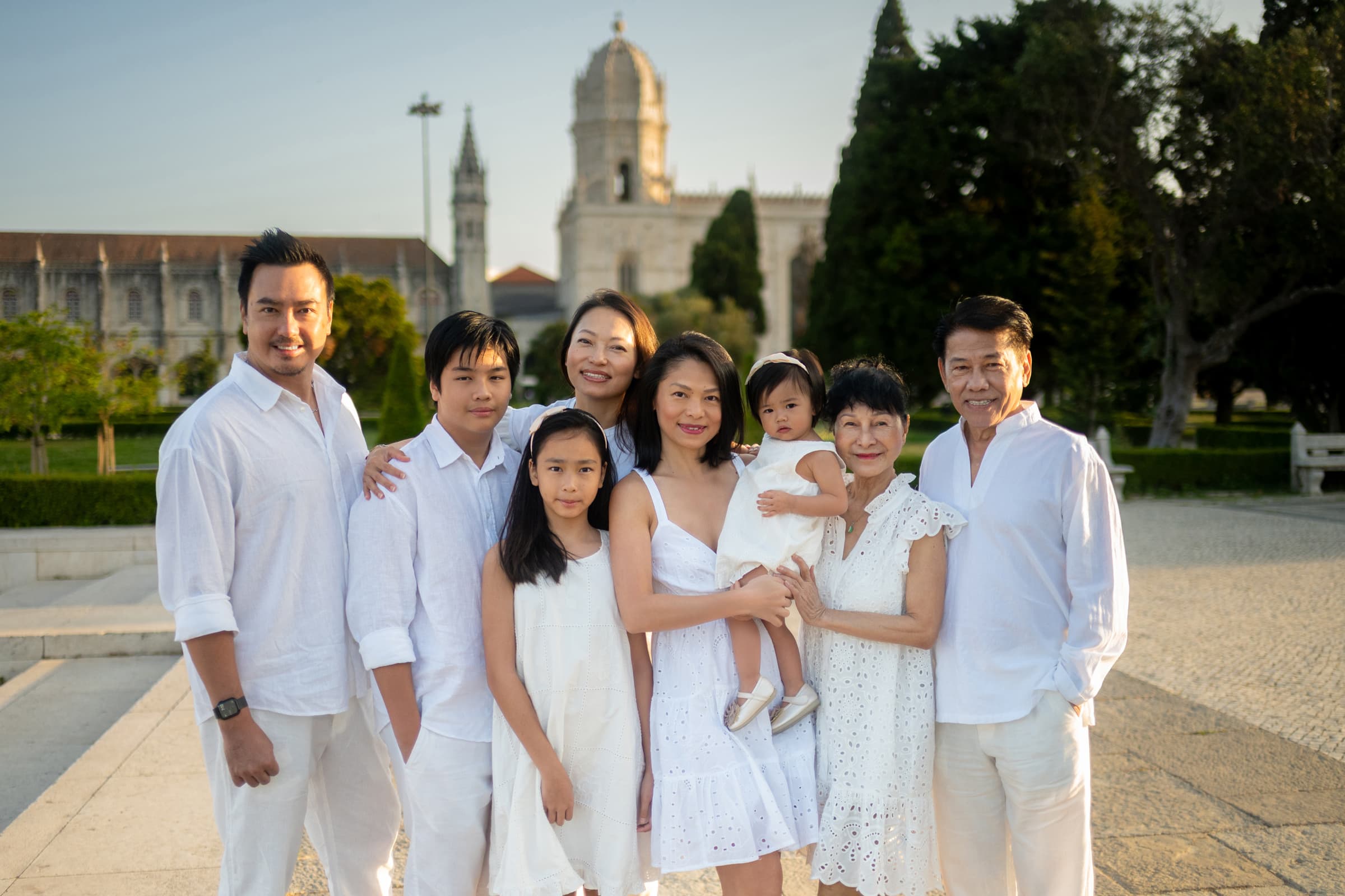 Title photo for article: Family Photos in Lisbon, Sintra and Cascais: Where to Shoot