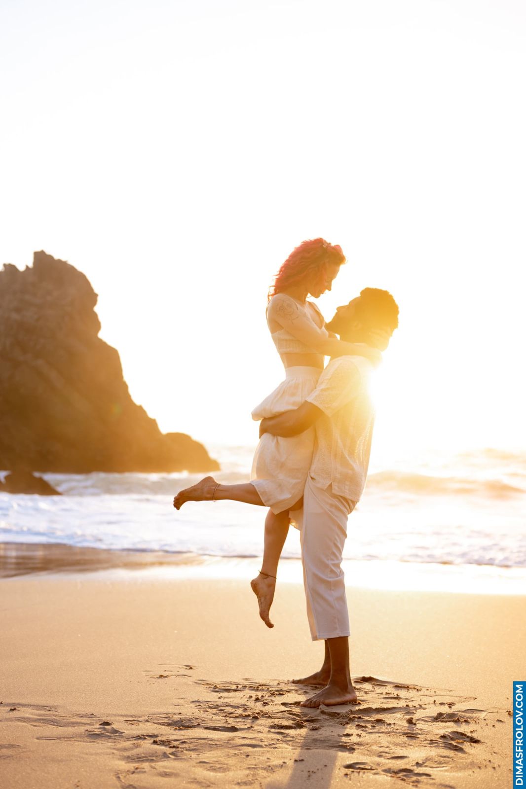 Adraga Beach Couple Photoshoot in Sintra: Vlada and Joe. Photo 131320 (2026-07-14 10:00:08)