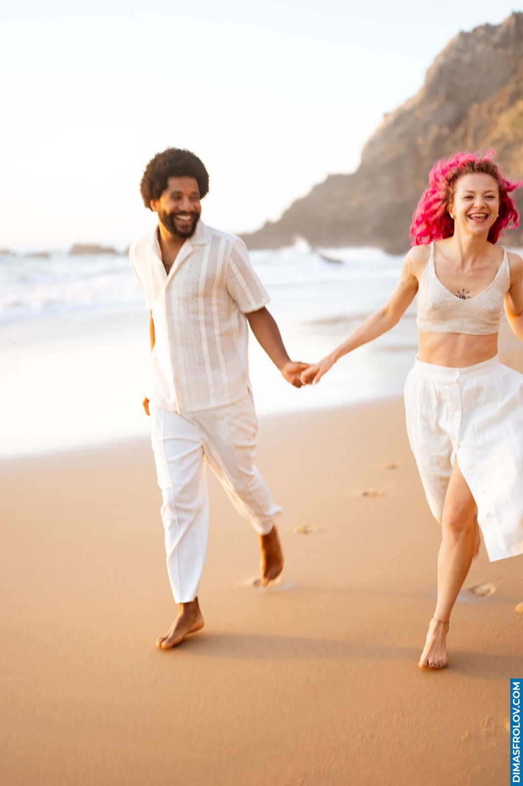 Adraga Beach Couple Photoshoot in Sintra: Vlada and Joe. Photo 131337 (2026-07-14 10:00:20)