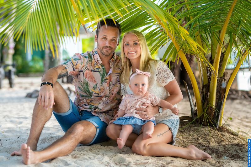 Vacay Monkeys