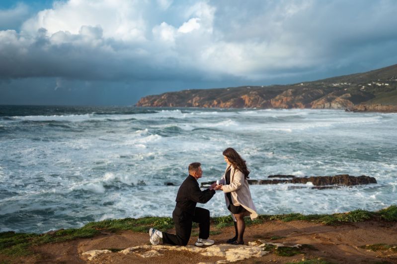 Liubomyr & Olha. Surprise proposal photo shoots in Lisbon