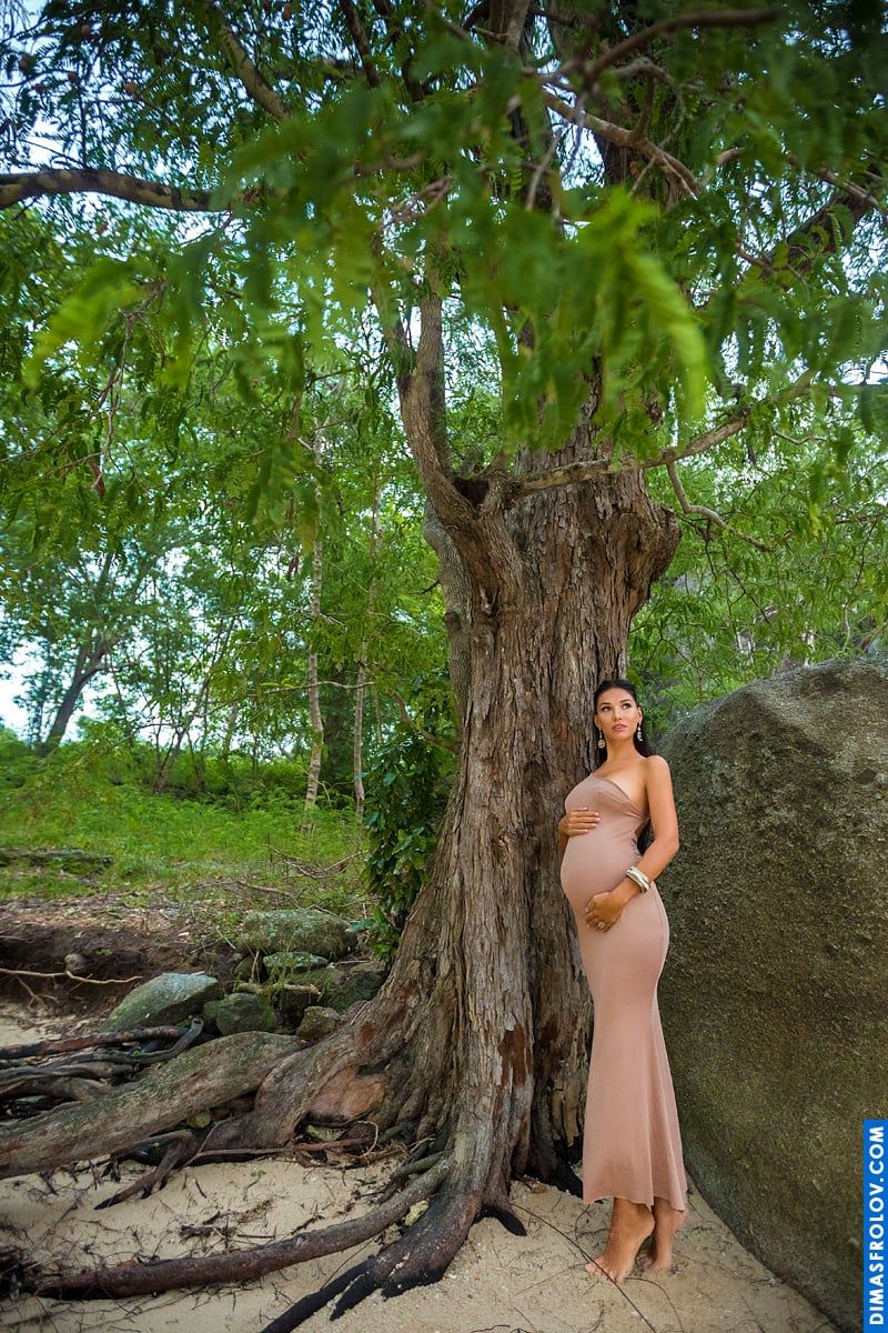 Portfolio of maternity & newborn photos . Examples from Lisbon based photographer. . Photo DMS_186049723edf4f.